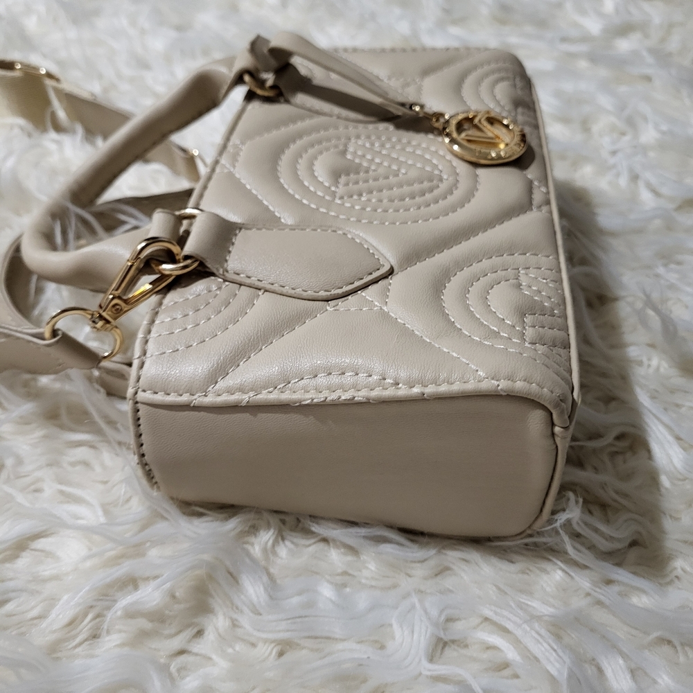 Valentino Orlandi Crossbody Purse Cream Color With Gold Hardware - Picture 5 of 14
